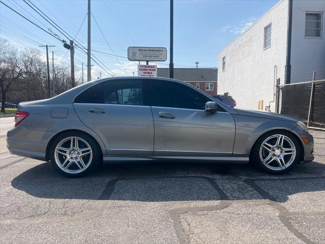 2010 mercedes-benz c-class c 300 4matic sport