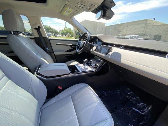2023 land rover range rover evoque se