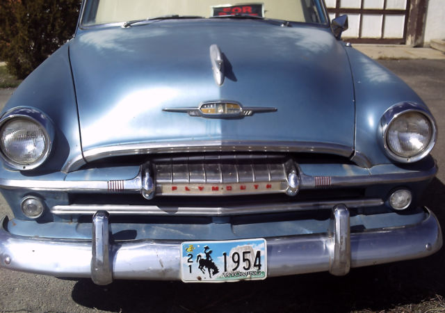 1954 plymouth belvedere 4-door sedan