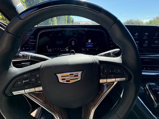 2023 cadillac escalade sport platinum