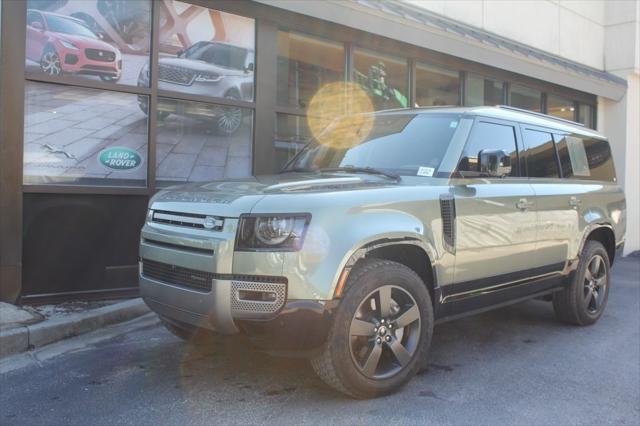 2023 land rover defender 130 x-dynamic se