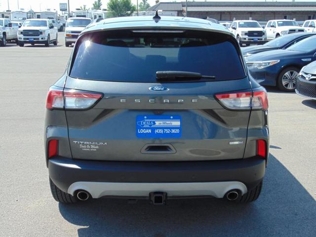 2020 ford escape titanium