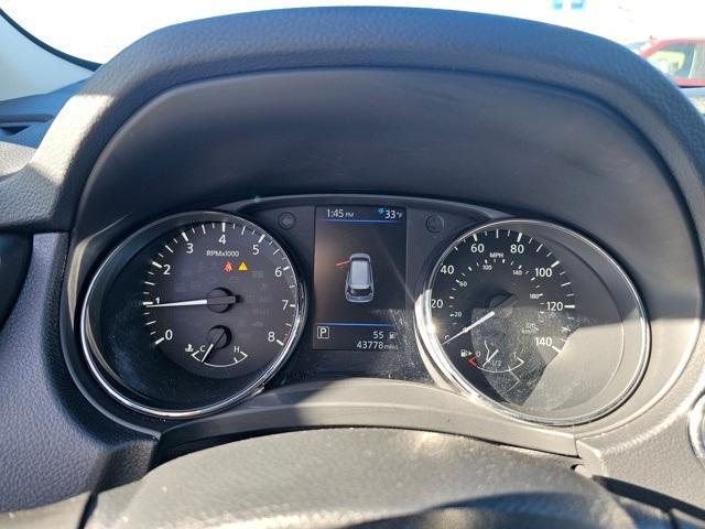 2018 nissan rogue sv