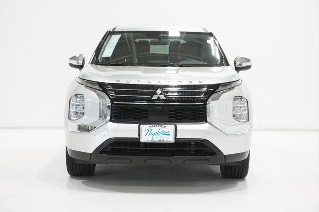 2022 mitsubishi outlander es 2.5 s-awc