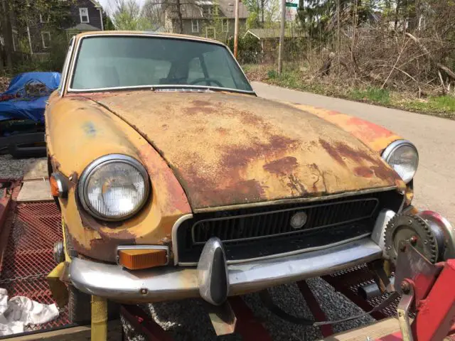 1970 mgb gt barn find