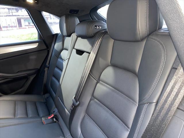 2021 porsche macan turbo