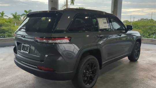 2025 Jeep Grand Cherokee