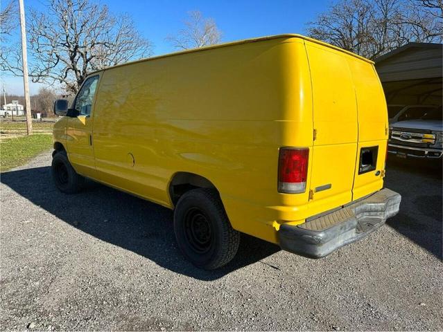 2006 ford e250 base