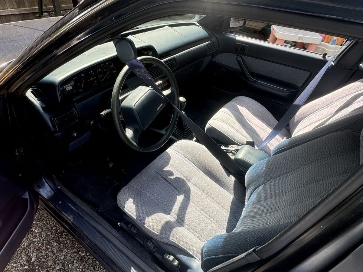 1988 toyota camry wagon blue dlx