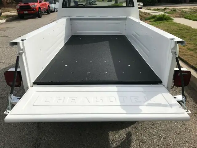 1977 chevrolet custom deluxe stepside