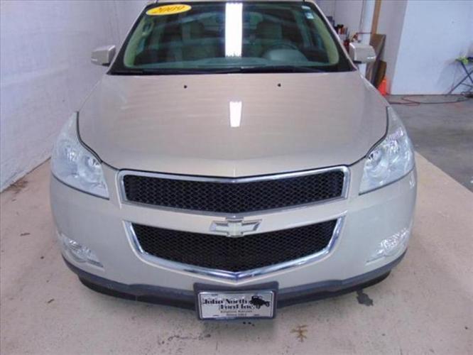 2009 chevrolet traverse lt lt 4dr suv w/1lt for sale in emporia, kansas