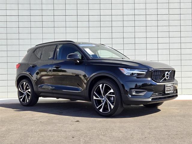 2021 volvo xc40 t5 r-design