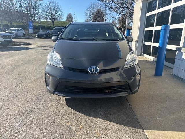 2012 toyota prius two