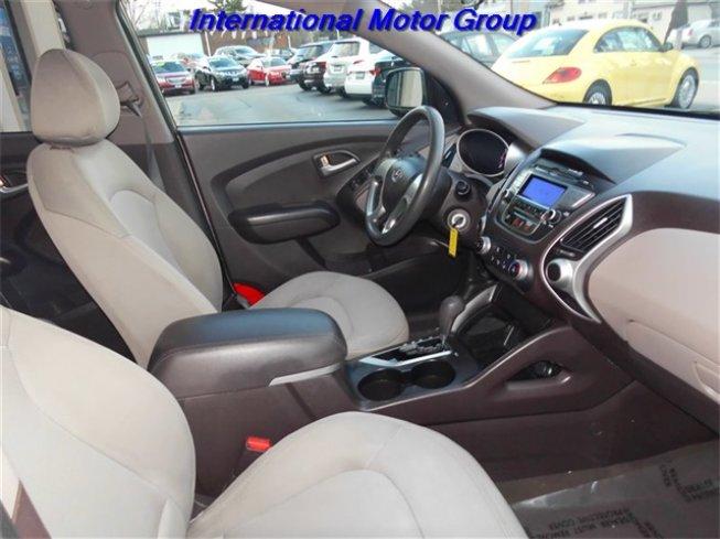 2012 hyundai tucson fwd gl for sale in east greenwich, rhode island