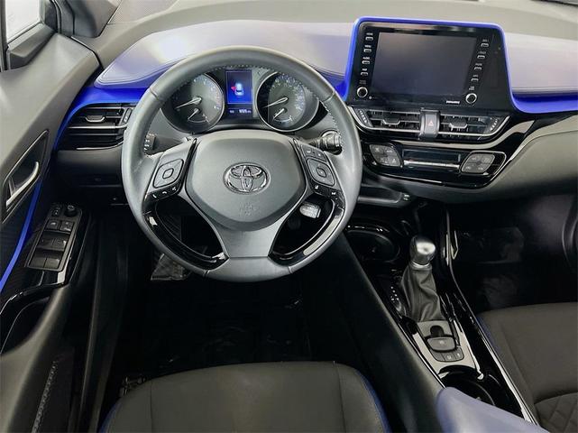 2020 toyota c-hr xle