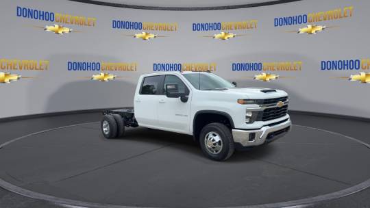 new 2025 chevrolet silverado 3500hd cc 4wd crew cab 177" wb, 60" ca lt