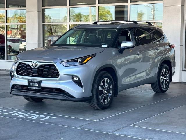2022 toyota highlander xle