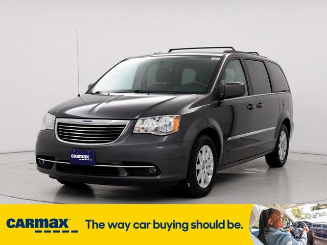 2015 chrysler town & country touring