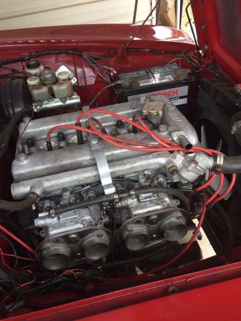 1973 alfa romeo gtv by now 27k or trade for 4 door berlina or 4 door maserati