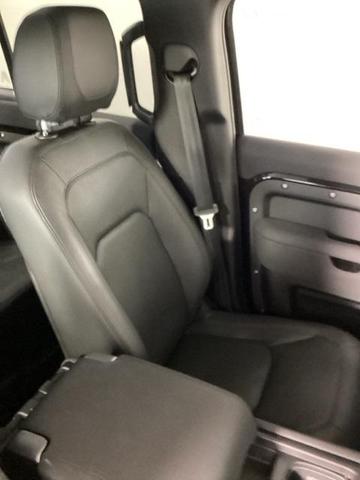 2023 land rover defender 110 se