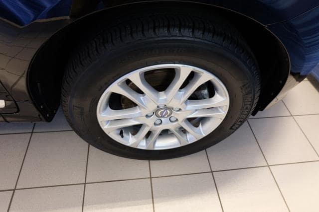 used 2016 volvo xc60 awd t5 premier norwood, ma 02062 for sale in norwood, massachusetts