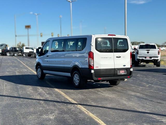 2022 ford transit-350 xlt
