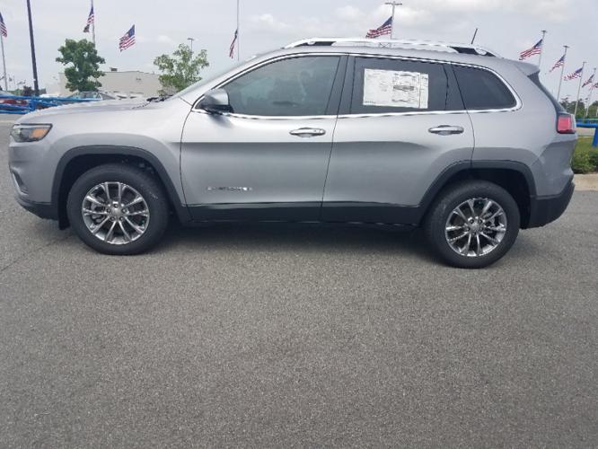new 2019 jeep cherokee fwd latitude plus little rock, ar 72210 for sale in little rock, arkansas