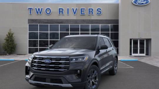 2025 Ford Explorer equipment group 200a standard package