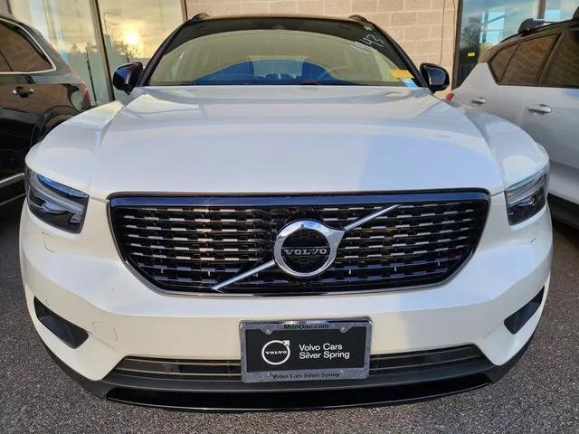 2022 volvo xc40 t5 r-design