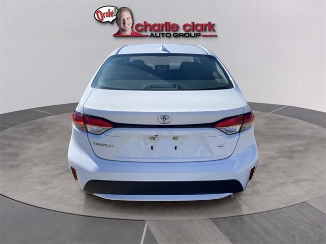 2022 toyota corolla le