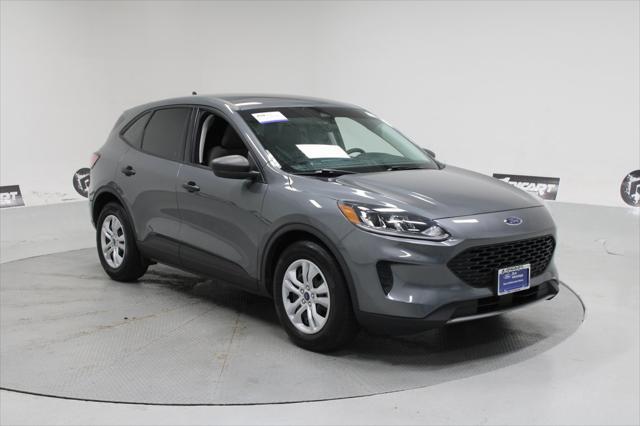 2022 ford escape s
