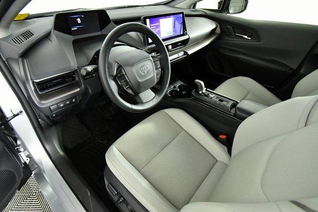 2023 toyota prius xle