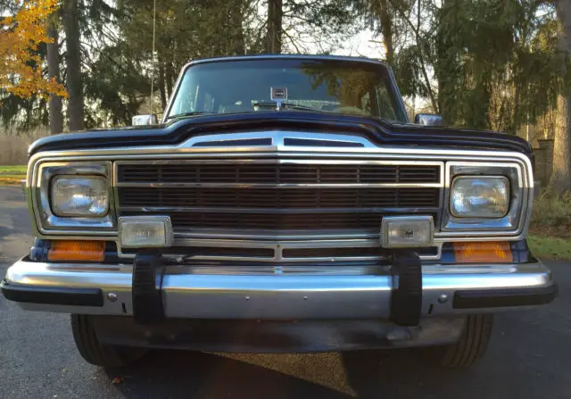 1991 grand wagoneer midnight blue metallic southern example- low actual miles