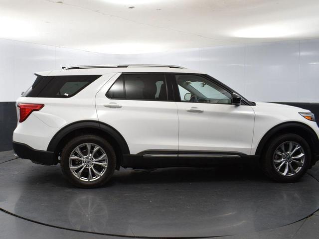 2022 ford explorer limited