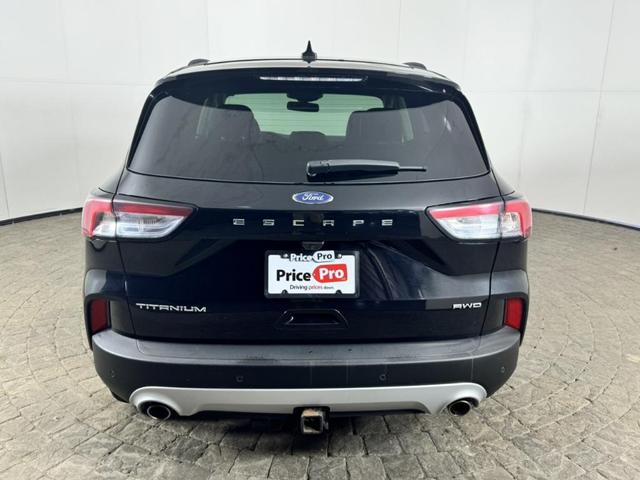 2021 ford escape titanium