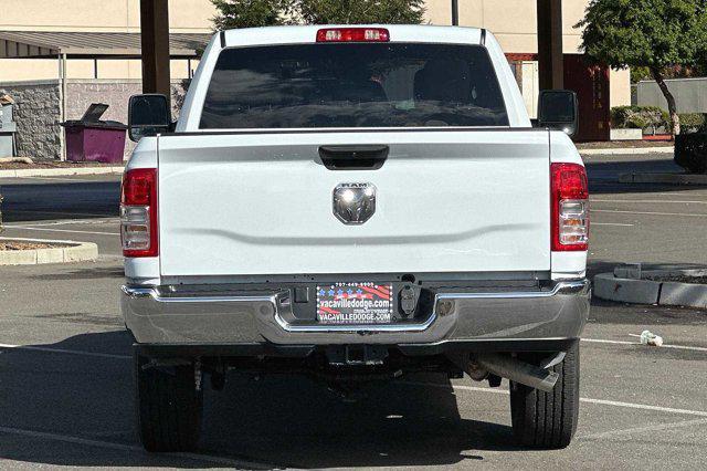 2024 ram 2500 tradesman crew cab 4x2 8' box