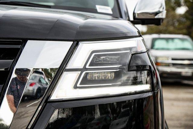 2023 nissan armada platinum