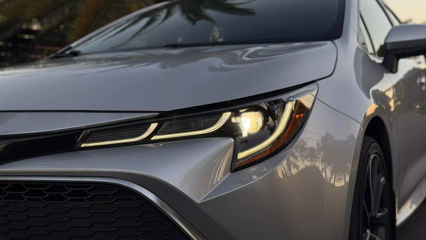 2019 toyota corolla hatchback xse