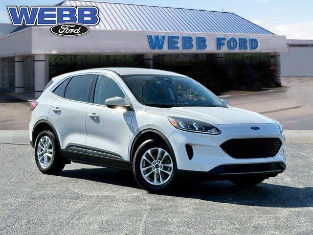 2021 ford escape se