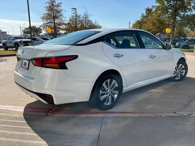 2023 nissan altima s fwd