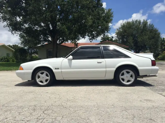 1992 ford mustang lx hatchback 5.0l foxbody - clean - 1 owner - priced to sell