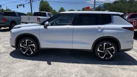 2024 Mitsubishi Outlander