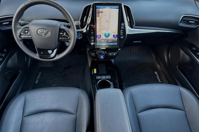 2019 toyota prius limited