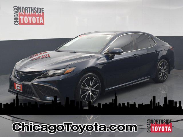 2021 toyota camry se
