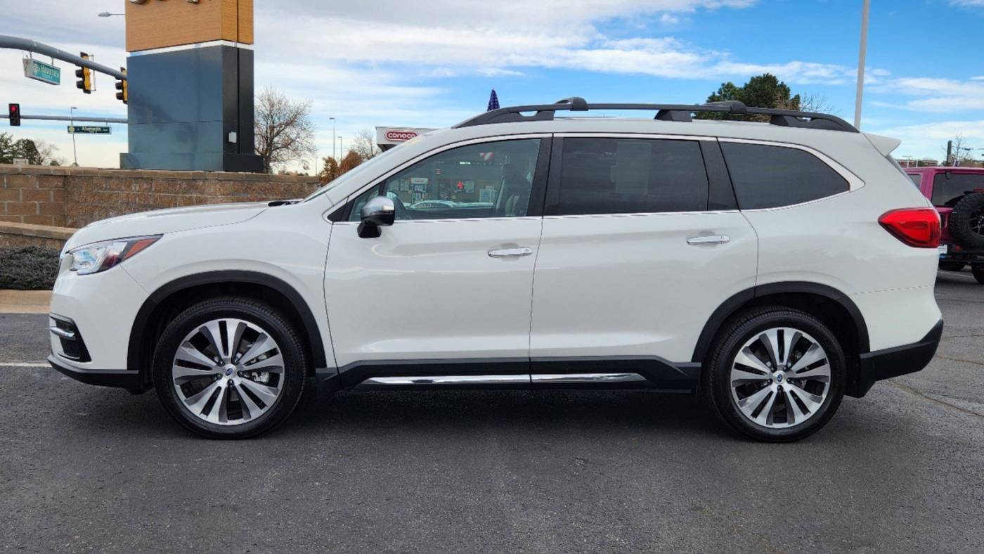 2022 subaru ascent touring