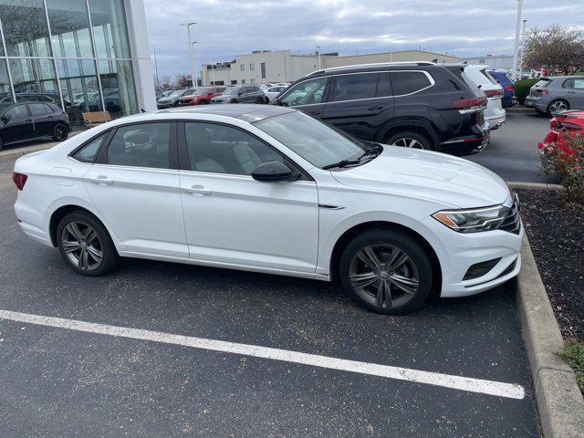 2019 volkswagen jetta 1.4t r-line