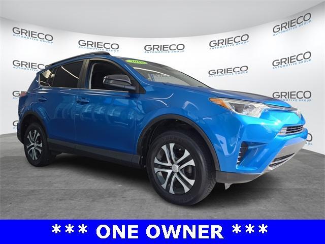 2018 toyota rav4 le