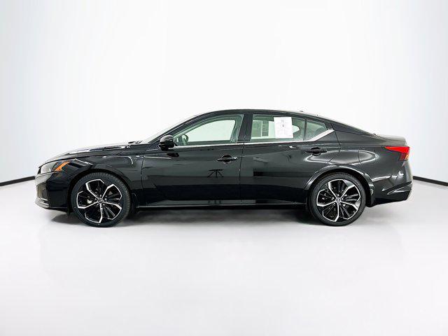 2023 nissan altima sr fwd