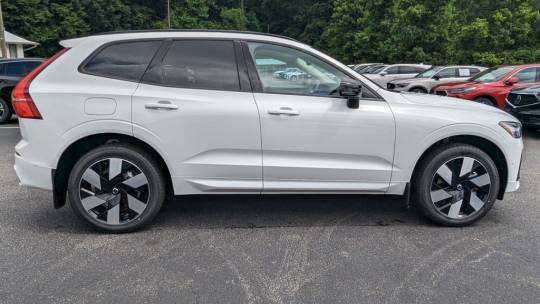 2025 Volvo XC60