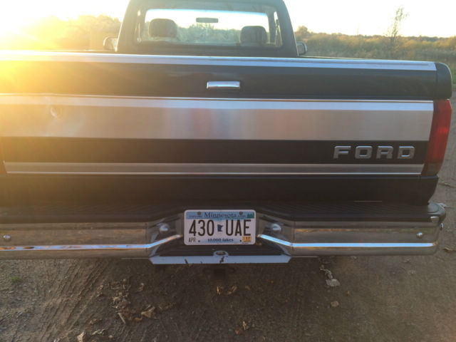 1994 ford f-150 xlt **low, low miles**beautiful shape**no reserve**look!!!!!!!!!